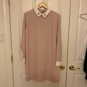 Peterpan collar dress